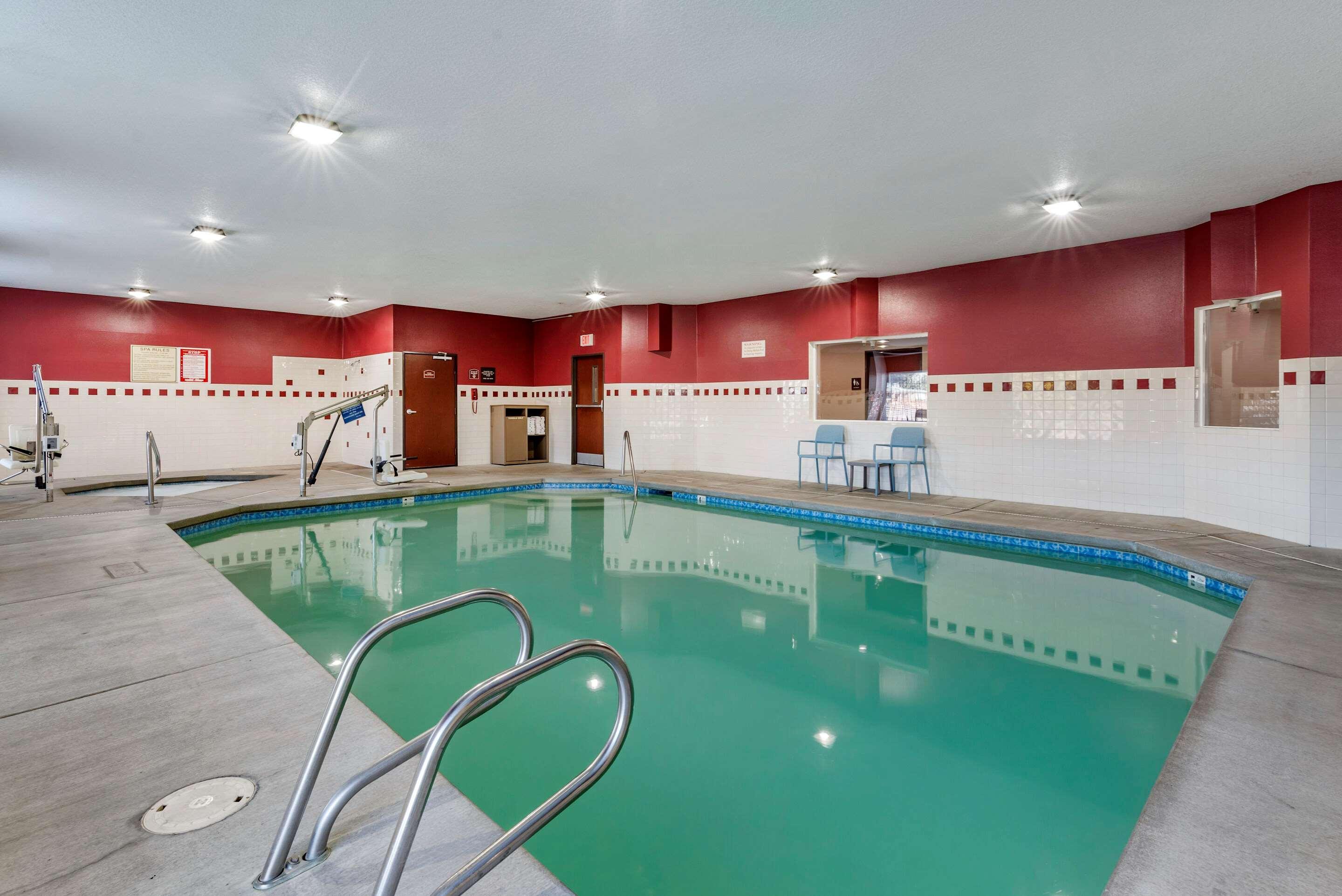 Comfort Inn Portland Near I-84 And I-205 Экстерьер фото